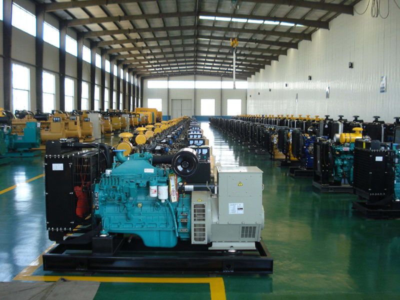 古浪租赁发电机-柴油发电机组冒蓝烟、冒黑烟、冒白烟故障分析