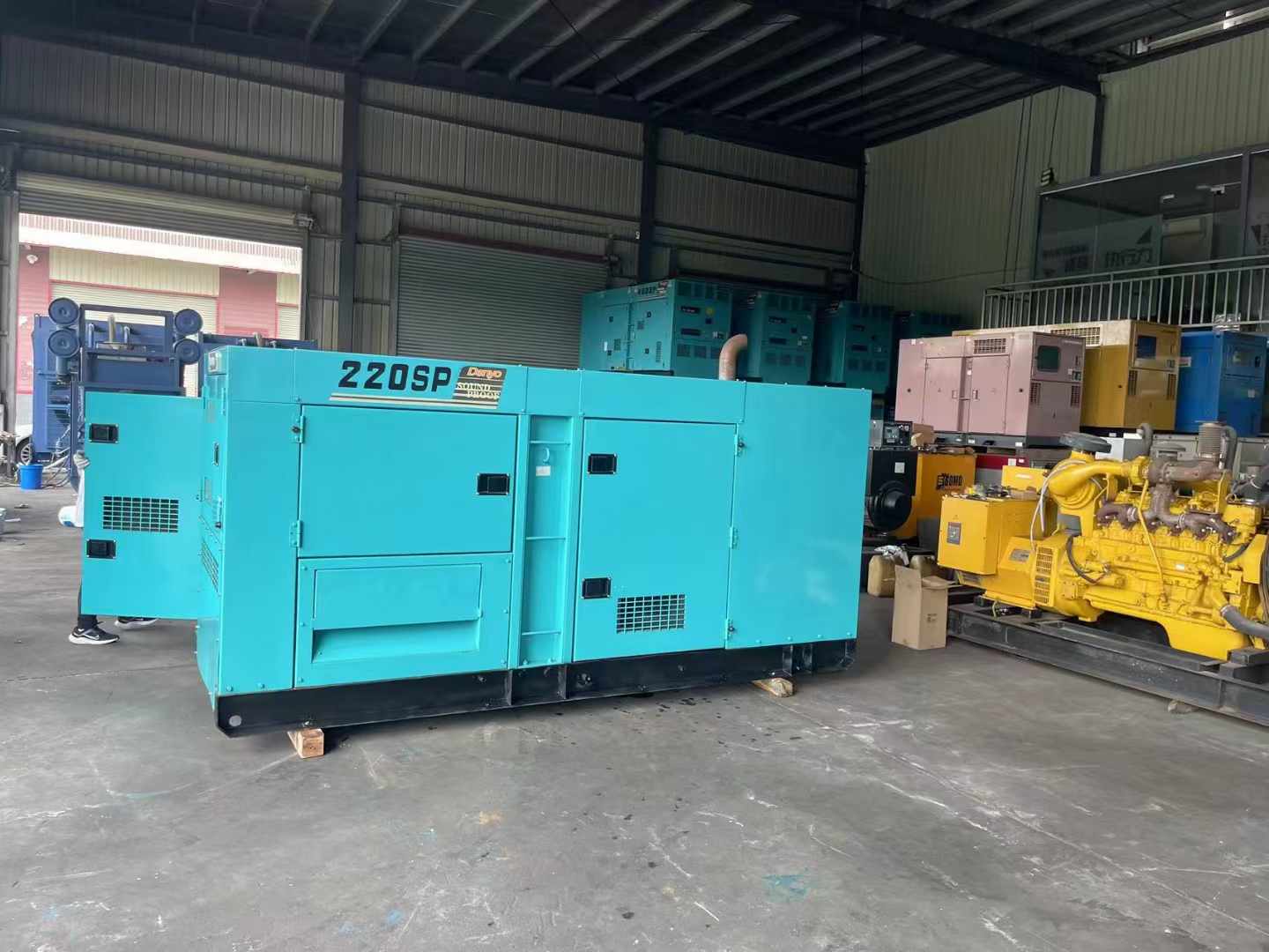 古浪800kW 柴油发电机的输出电流波动范围是多少？