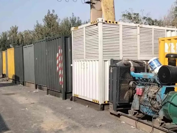 古浪200KW柴油发电机机组每小时油耗是多少？